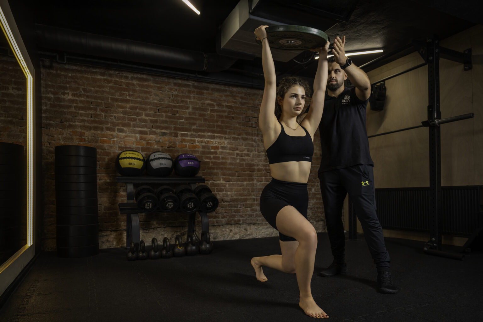 Strong House Trening Personalny